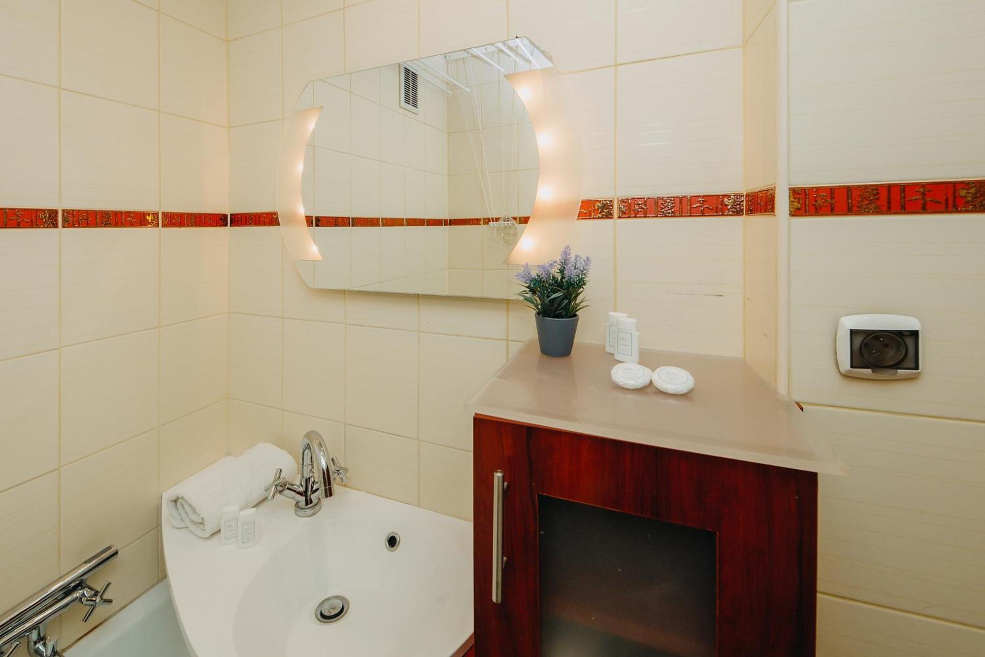דירות ורשה Quiet Flat In The Old Town מראה חיצוני תמונה